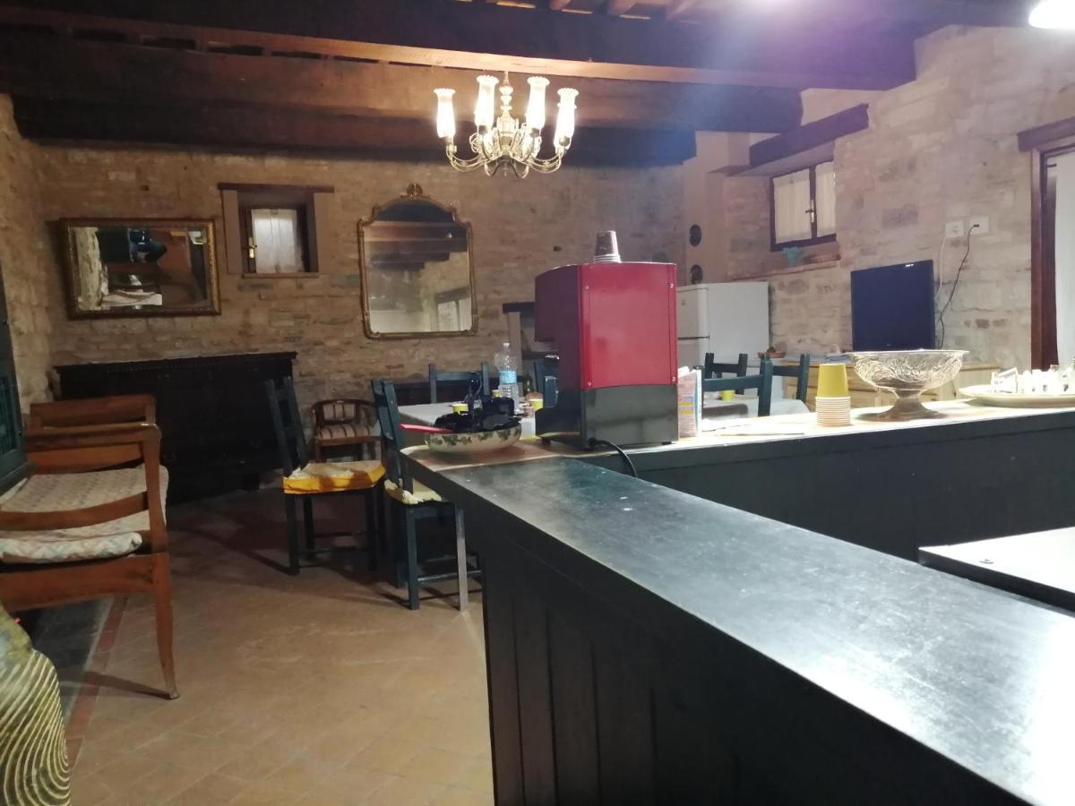 San Rocco Affittacamere San Severino Marche Exterior foto